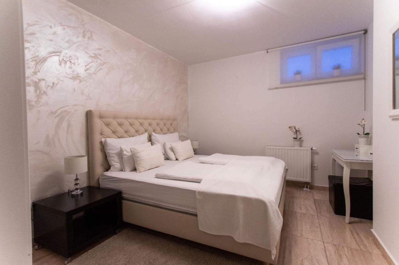 Apartments Villa Mantinela Malinska Eksteriør billede
